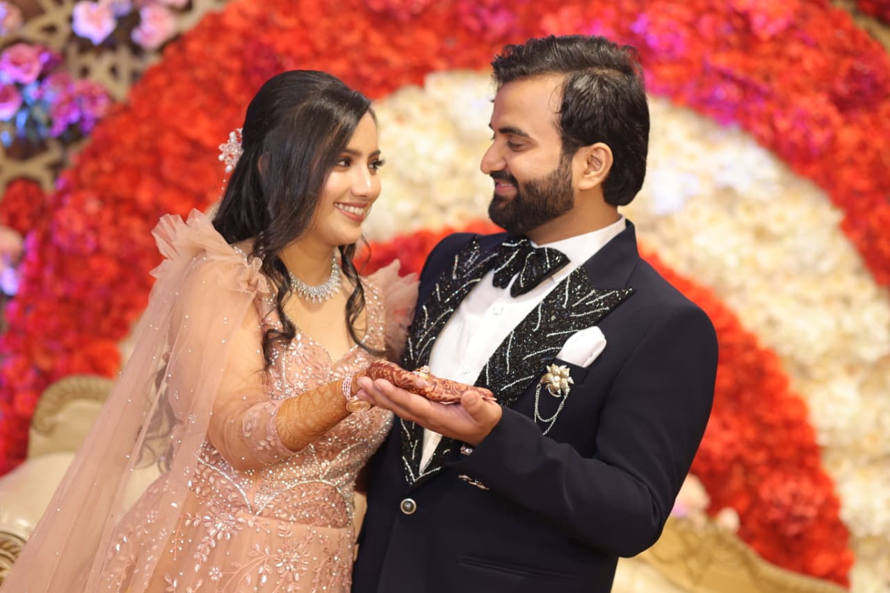 Engagement moment